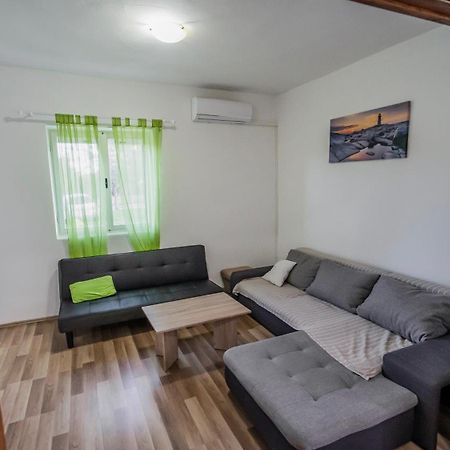Vacation Home Ivan Kasic المظهر الخارجي الصورة